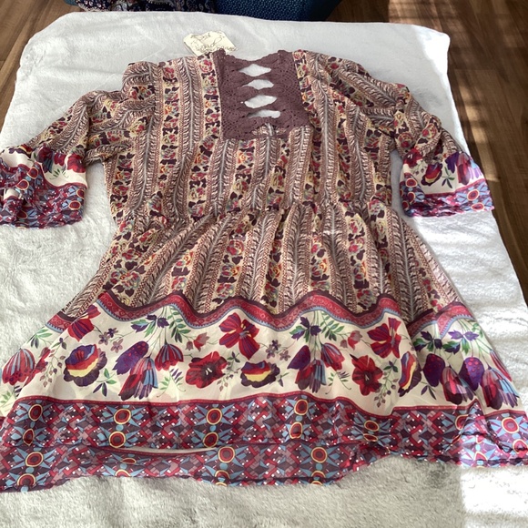 Two Nick & Mo Multicolor Bohemian Tunics - Picture 4 of 16
